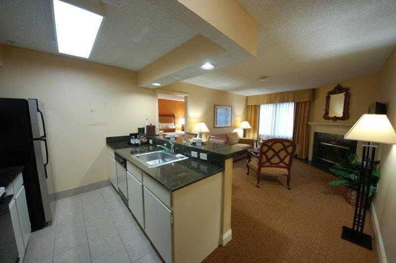 Best Western Richmond Suites H Baton Rouge Buitenkant foto